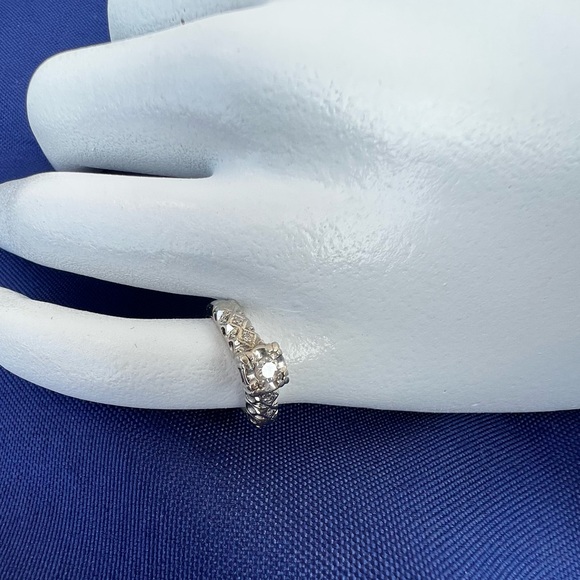 *SOLD* ANTIQUE "FIRST LADY 18K WHITE GOLD DIAMOND - Picture 1 of 6